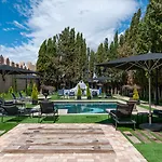 Hotel La Casa Del Presidente 5*