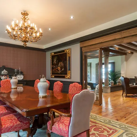 La Casa Del Presidente Авила