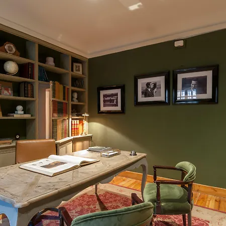 Отель La Casa Del Presidente 5*