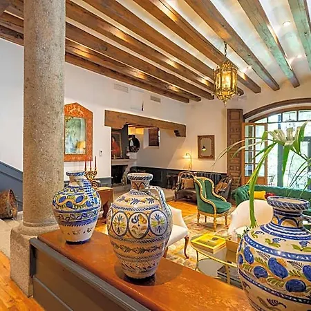 La Casa Del Presidente Small Luxury فندق Ávila